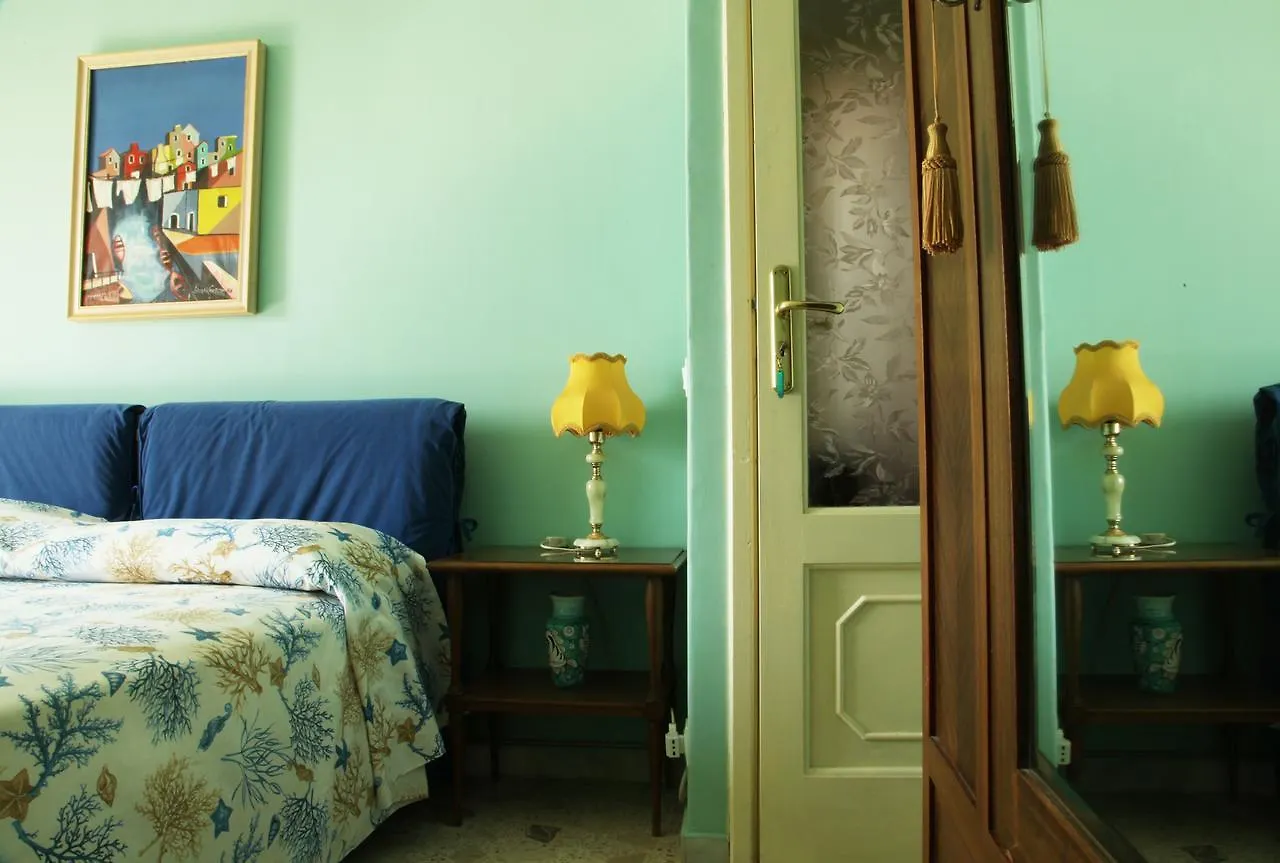 Teatro Greco Balcony Apartment Taormina Italy